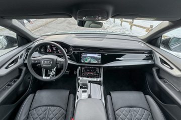 Audi Q8 2024 (1)