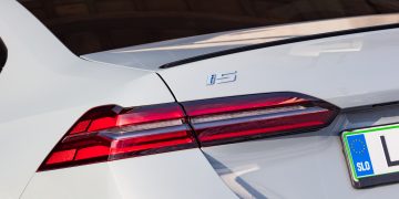 BMW_i5_M60_07