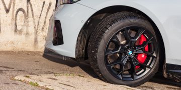 BMW_i5_M60_08