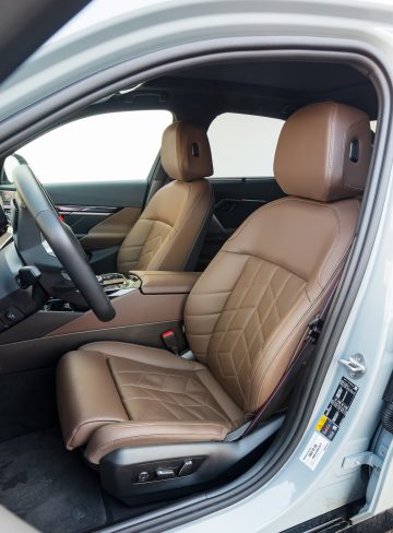BMW_i5_M60_23