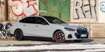 BMW_i5_M60_41