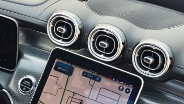 Mercedes-Benz_GLC_Coupe_300_4Matic_13