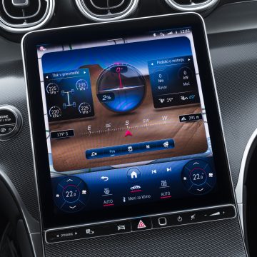 Mercedes-Benz_GLC_Coupe_300_4Matic_31