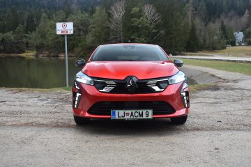 MITSUBISHI COLT 03