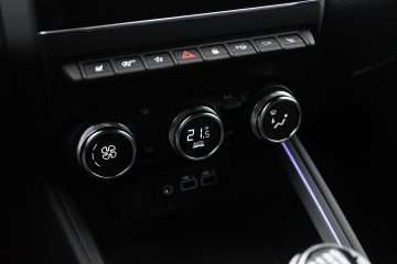 MITSUBISHI COLT 19
