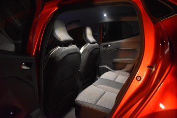 MITSUBISHI COLT 26