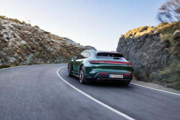 Porsche Taycan 2024 avtomobilizem.com_5