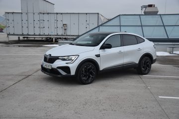 RENAULT MEGANE CONQUEST 06