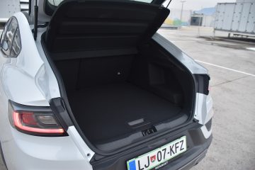 RENAULT MEGANE CONQUEST 23