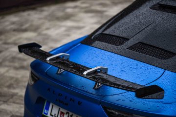 Alpine A110R Porsche Cayman avtomobilizem.com_12