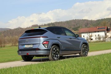 Hyundai Kona EV 2024 (5)