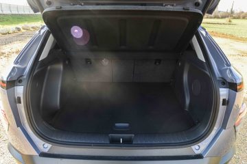 Hyundai Kona HEV hybrid hibrid avtomobilizem.com_28