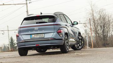 Hyundai_Kona_Electric_Impression_02