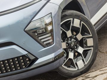 Hyundai_Kona_Electric_Impression_05