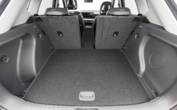 Hyundai_Kona_Electric_Impression_30