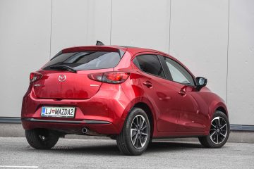 Mazda 2 facelift prenova avtomobilizem.com_3