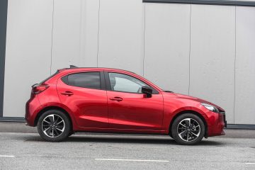 Mazda 2 facelift prenova avtomobilizem.com_4