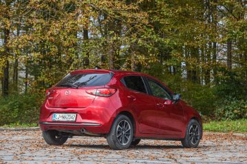 Mazda 2 facelift prenova avtomobilizem.com_6