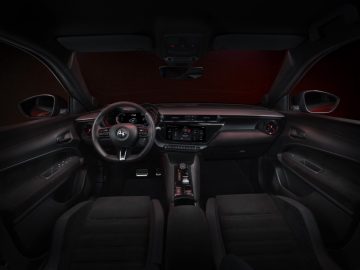 Alfa Romeo Milano (16)