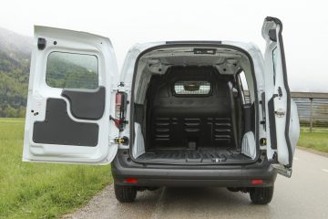 Ford Transit Courier (3)