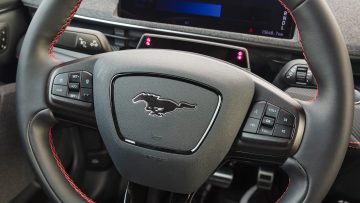 Ford_Mustang_Mach_E_4_X_Premium_14