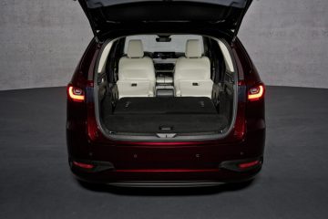Mazda CX-80 SUV Dizel Priključni hibrid avtomobilizem.com_15