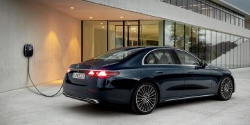 Mercedes benz razred E PHEV priključni hibrid