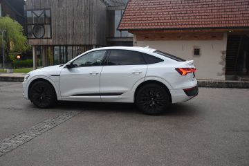 AUDI Q8 SB E-TRON 07
