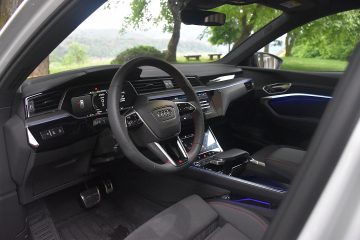 AUDI Q8 SB E-TRON 12