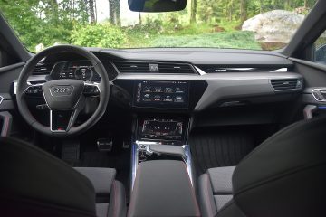 AUDI Q8 SB E-TRON 13