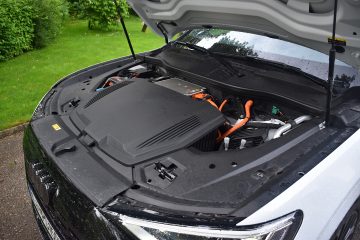 AUDI Q8 SB E-TRON 27