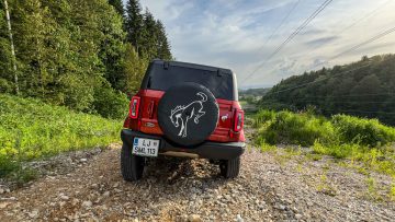 Ford Bronco SUV-9