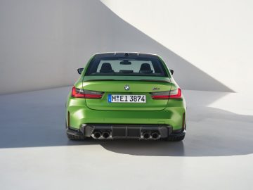 P90551012_highRes_the-new-bmw-m3-sedan