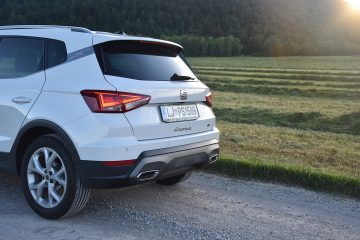 SEAT ARONA 10