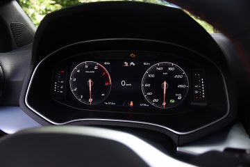 SEAT ARONA 16