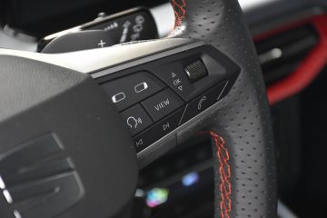 SEAT ARONA 18
