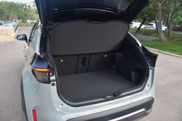 TOYOTA YARIS CROSS FL 17