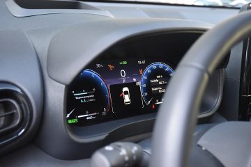MAZDA 2 HYBRID 14