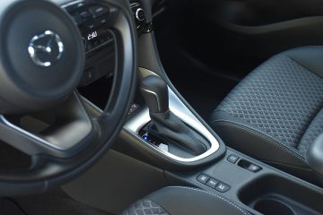 MAZDA 2 HYBRID 22