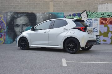 MAZDA 2 HYBRID 27