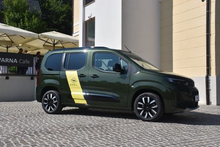 OPEL LGV 01