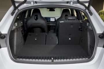 P90550966_highRes_the-all-new-bmw-m135