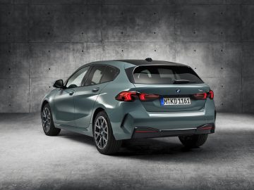 P90551950_highRes_the-all-new-bmw-1-se