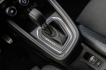 Renault Clio Hybrid e-tech-10