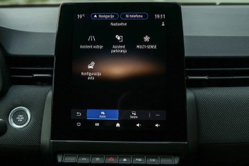 Renault Clio Hybrid e-tech-11