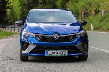 Renault Clio Hybrid e-tech-29