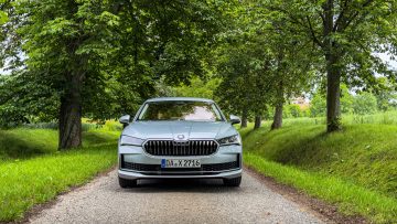 Skoda Superb Limuzina TSI TDI-12