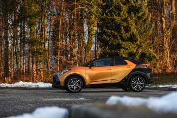 Toyota C-HR CHR Hibrid Hybrid-18