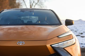 Toyota C-HR CHR Hibrid Hybrid-23