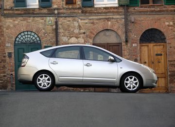 Toyota Prius II